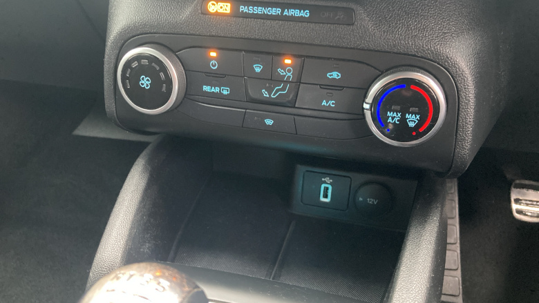 Ford Focus 1.5 EcoBoost 150 ST-Line 5dr Petrol Estate